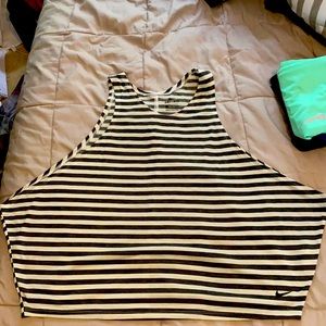 Never worn Crop Nike Tank